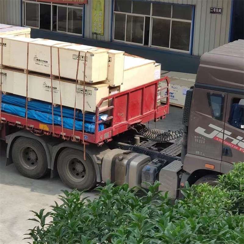 枣庄至新疆阿勒泰福海县物流专线，一站式服务，让您的货物畅行无忧